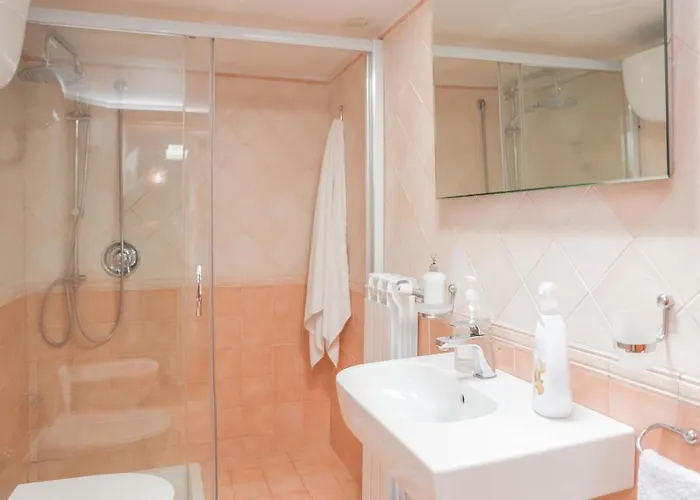 Aquamarine - City Center Apartman