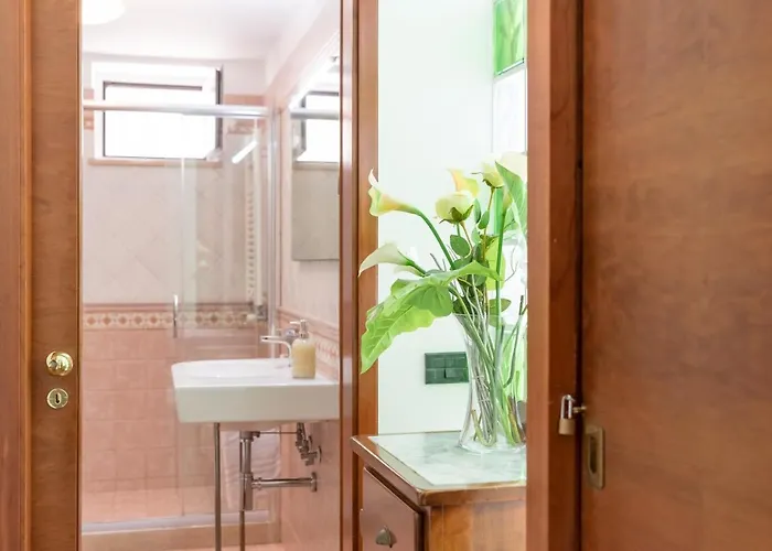 Aquamarine - City Center Apartman